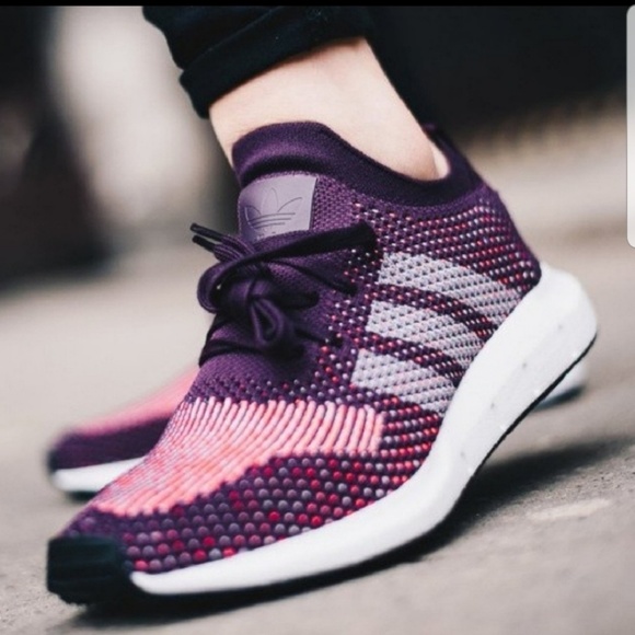 adidas Shoes - NWT Adidas Swift Run Primeknit sneakers